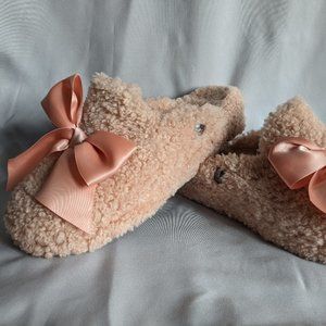 Ugg Sherpa Light Pink Slippers Size 7